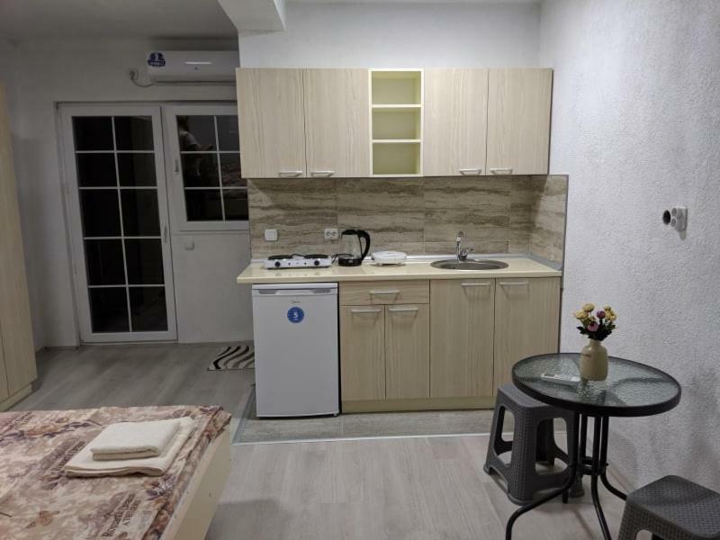 Apartments Groshev Dojran Экстерьер фото