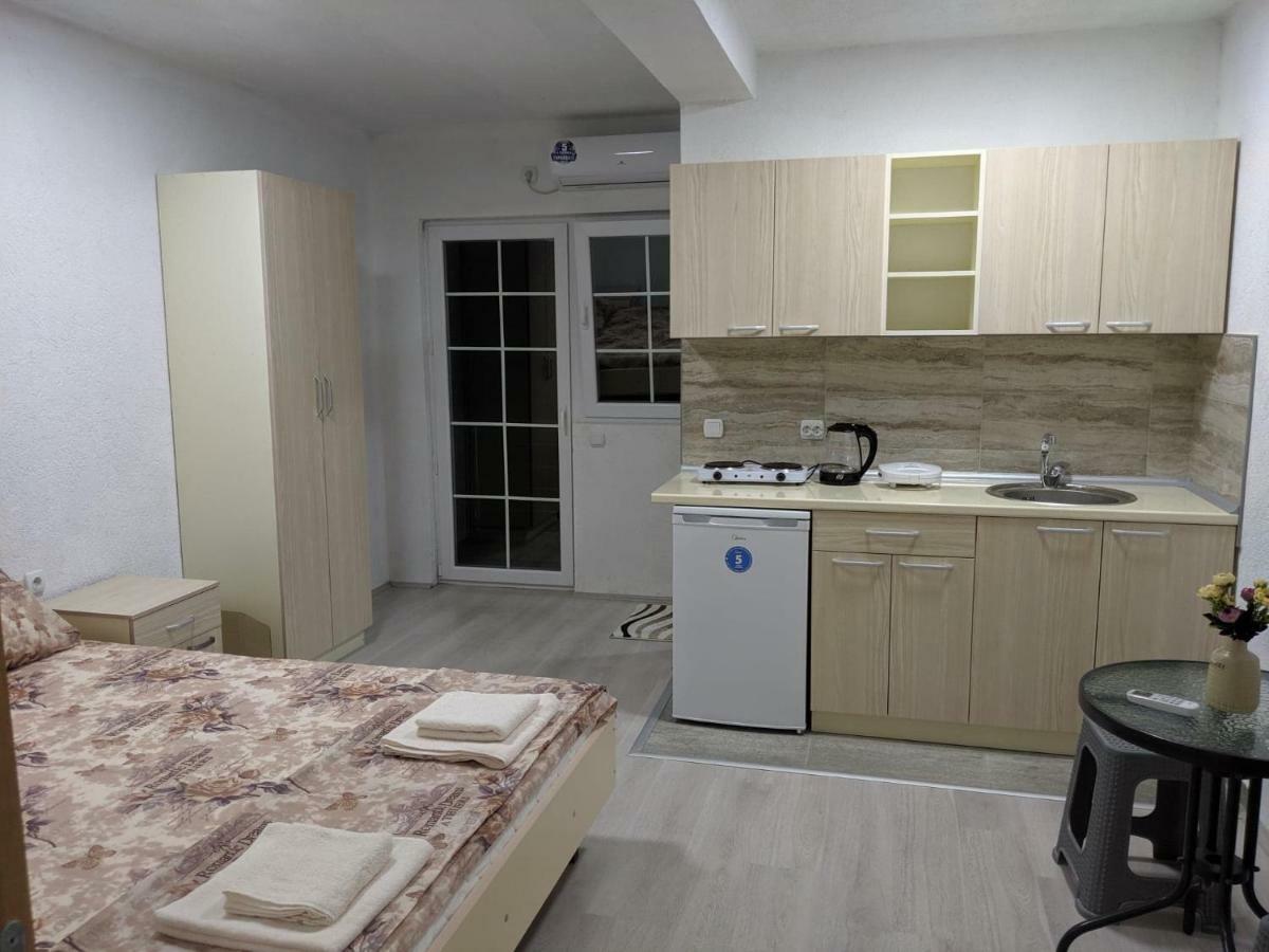 Apartments Groshev Dojran Экстерьер фото